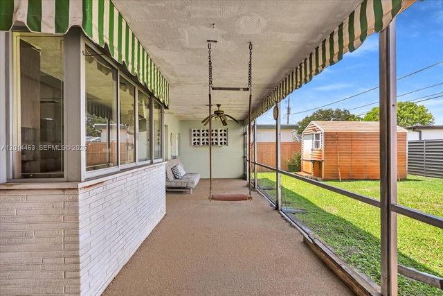 9261 SW 55th St, Cooper City, FL 33328