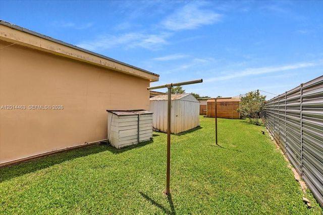 9261 SW 55th St, Cooper City, FL 33328