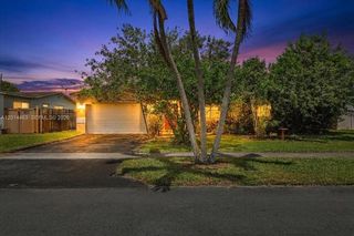 9261 SW 55th St, Cooper City, FL 33328