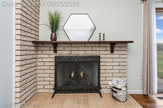 12235 Brougham Drive, Sterling Heights, MI 48312