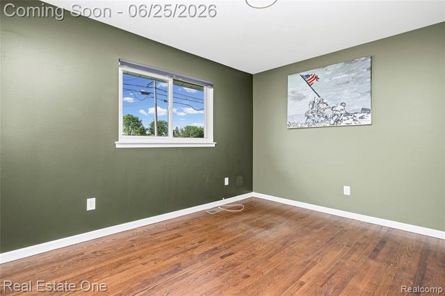 12235 Brougham Drive, Sterling Heights, MI 48312