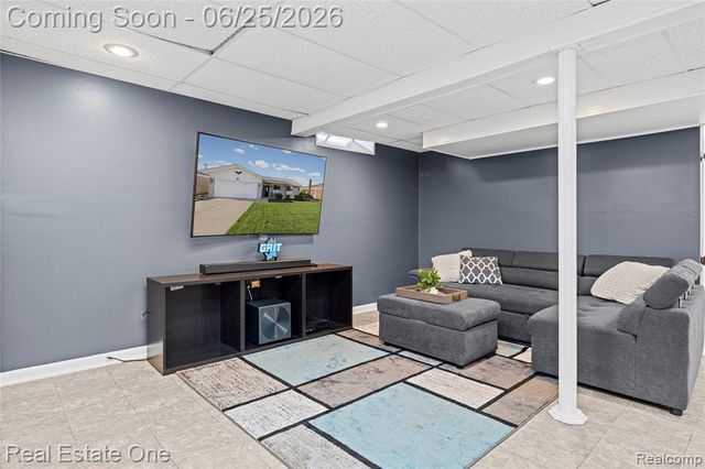 12235 Brougham Drive, Sterling Heights, MI 48312