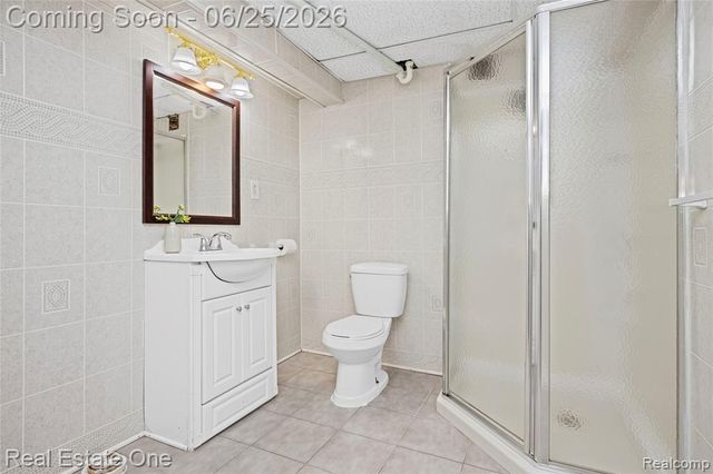 12235 Brougham Drive, Sterling Heights, MI 48312