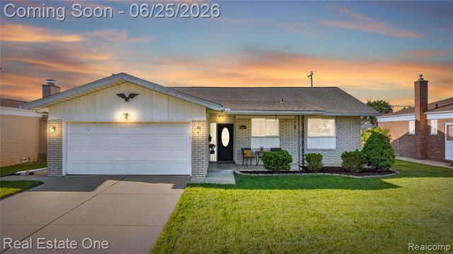 12235 Brougham Drive, Sterling Heights, MI 48312
