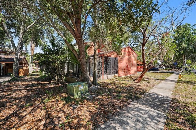 803 FAIRWOOD LANE, Clearwater, FL 33759