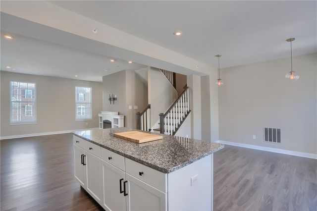 207 Amon St, Cranberry Twp, PA 16066