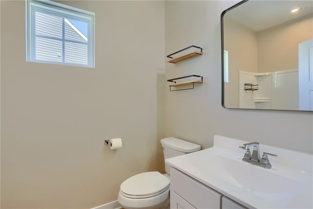 207 Amon St, Cranberry Twp, PA 16066