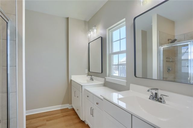 207 Amon St, Cranberry Twp, PA 16066