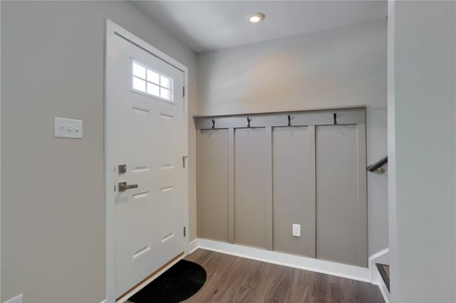 207 Amon St, Cranberry Twp, PA 16066