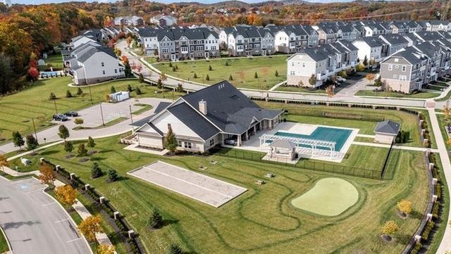 207 Amon St, Cranberry Twp, PA 16066