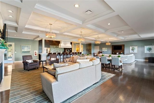 207 Amon St, Cranberry Twp, PA 16066