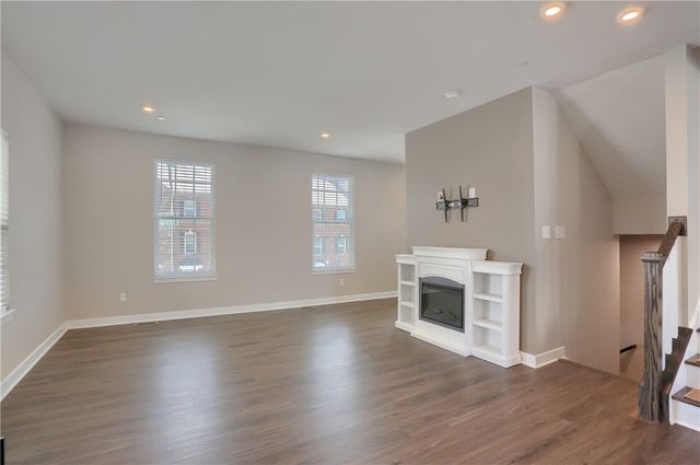 207 Amon St, Cranberry Twp, PA 16066