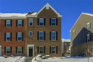 207 Amon St, Cranberry Twp, PA 16066