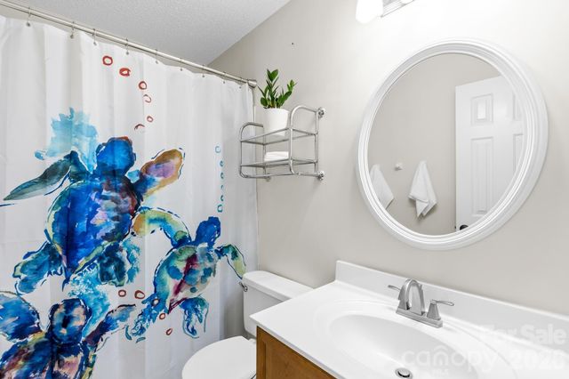 161 Bradford Glyn Drive, Mooresville, NC 28115