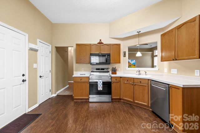 161 Bradford Glyn Drive, Mooresville, NC 28115