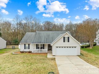 161 Bradford Glyn Drive, Mooresville, NC 28115