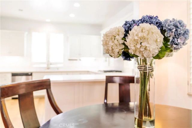 320 Bronze, Irvine, CA 92618