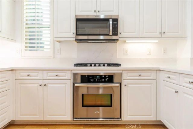 320 Bronze, Irvine, CA 92618