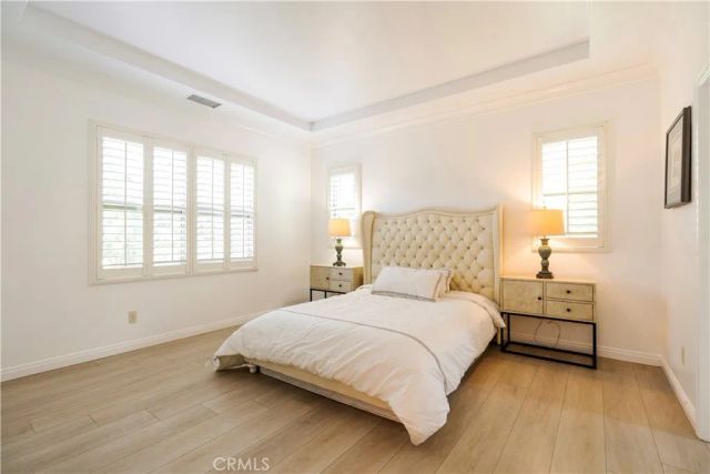 320 Bronze, Irvine, CA 92618