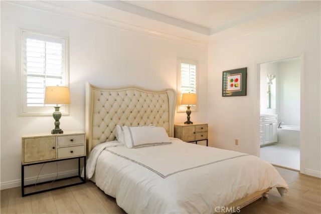 320 Bronze, Irvine, CA 92618