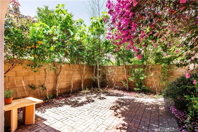 320 Bronze, Irvine, CA 92618