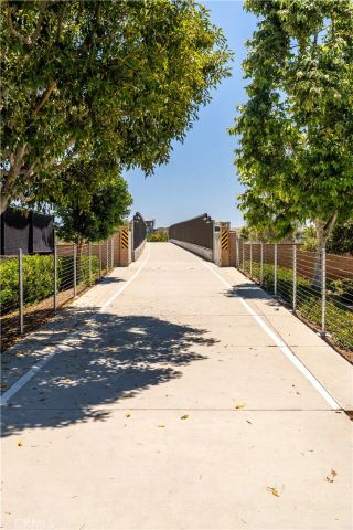 320 Bronze, Irvine, CA 92618