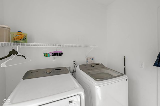 8859 Delaney Drive, Fishers, IN 46038