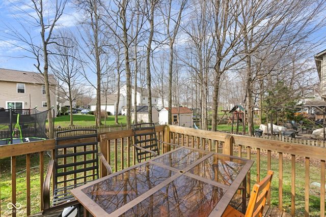 8859 Delaney Drive, Fishers, IN 46038