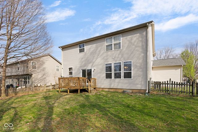 8859 Delaney Drive, Fishers, IN 46038