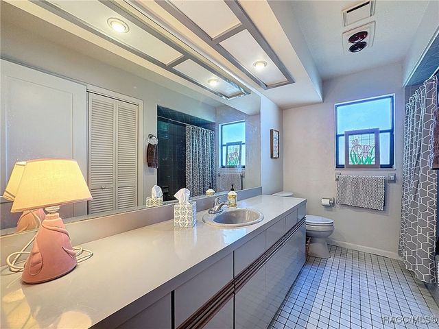 198 E Hartford Street, Hernando, FL 34442