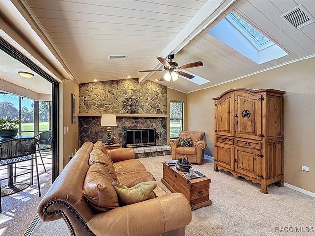 198 E Hartford Street, Hernando, FL 34442