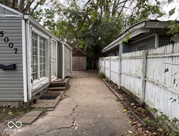 5007 E 34th Street, Indianapolis, IN 46218