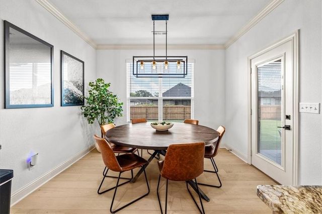 701 Dillon Street, Bentonville, AR 72713