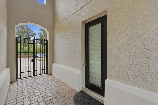 1501 AMARONE PLACE, Lutz, FL 33548