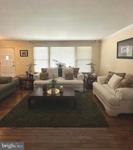 12 N SYRACUSE DR N, Cherry Hill, NJ 08034