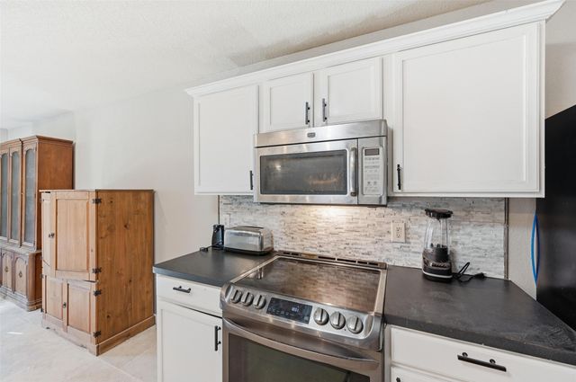 1908 Wickham Drive, Burleson, TX 76028