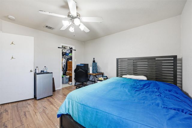 1908 Wickham Drive, Burleson, TX 76028