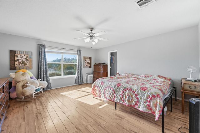 1908 Wickham Drive, Burleson, TX 76028