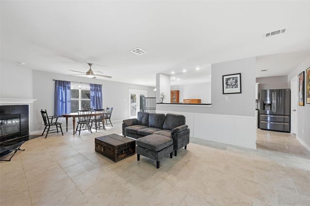 1908 Wickham Drive, Burleson, TX 76028