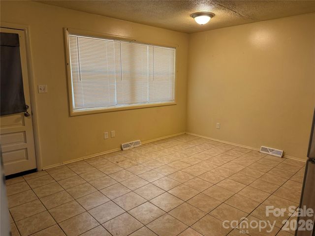 4101 Foxford Place, Charlotte, NC 28215