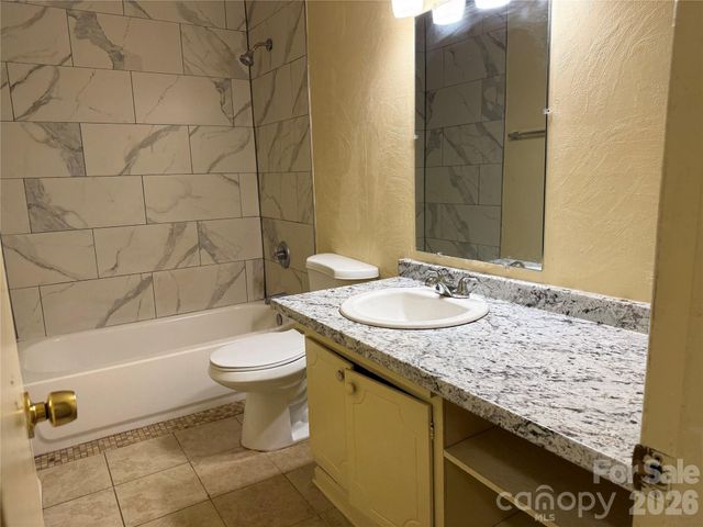4101 Foxford Place, Charlotte, NC 28215