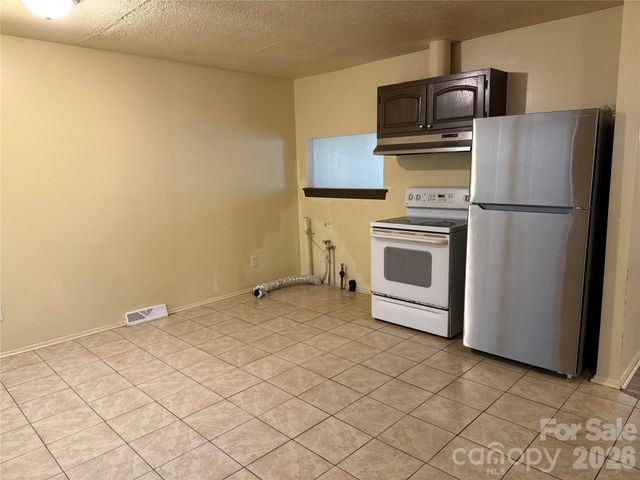 4101 Foxford Place, Charlotte, NC 28215