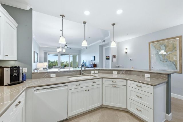 11160 HACIENDA DEL MAR BOULEVARD D-303, Placida, FL 33946