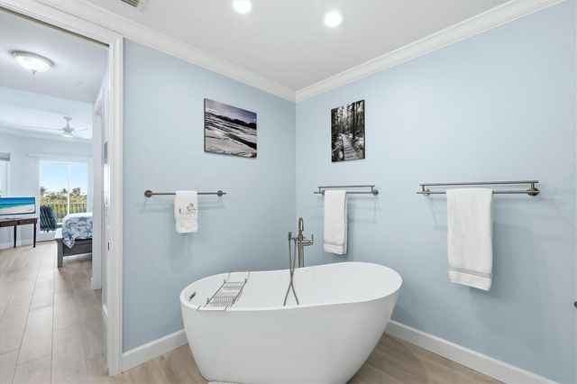 11160 HACIENDA DEL MAR BOULEVARD D-303, Placida, FL 33946