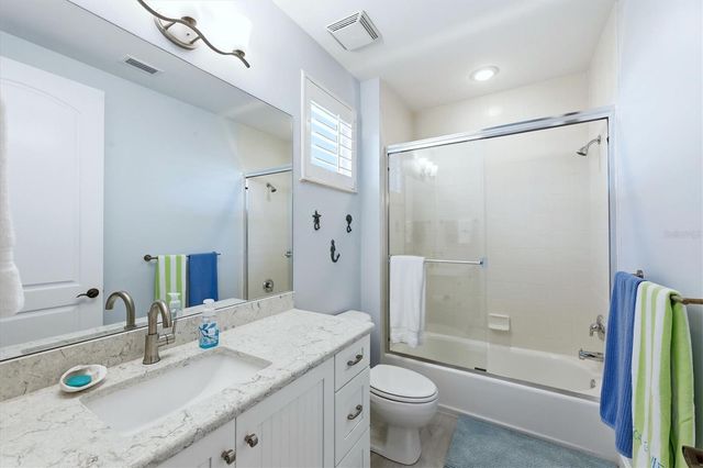 11160 HACIENDA DEL MAR BOULEVARD D-303, Placida, FL 33946