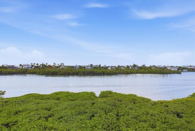 11160 HACIENDA DEL MAR BOULEVARD D-303, Placida, FL 33946