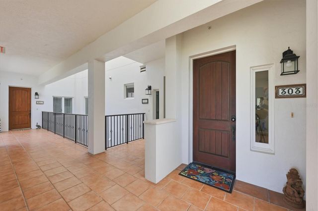11160 HACIENDA DEL MAR BOULEVARD D-303, Placida, FL 33946