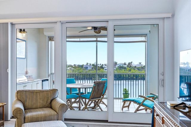 11160 HACIENDA DEL MAR BOULEVARD D-303, Placida, FL 33946