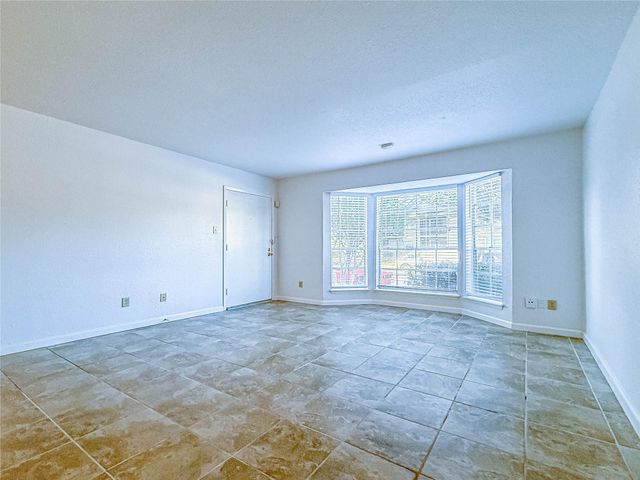 9201 Clarewood Drive 198, Houston, TX 77036