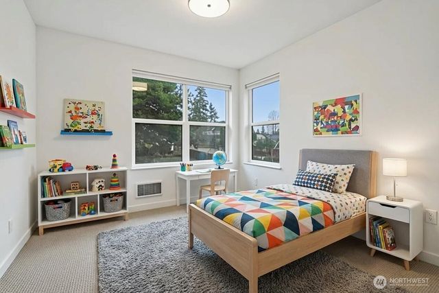 12332 38th Avenue NE, Seattle, WA 98125